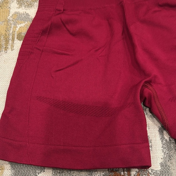 Ladies size xs AYBL workout shorts - Picture 8 of 12